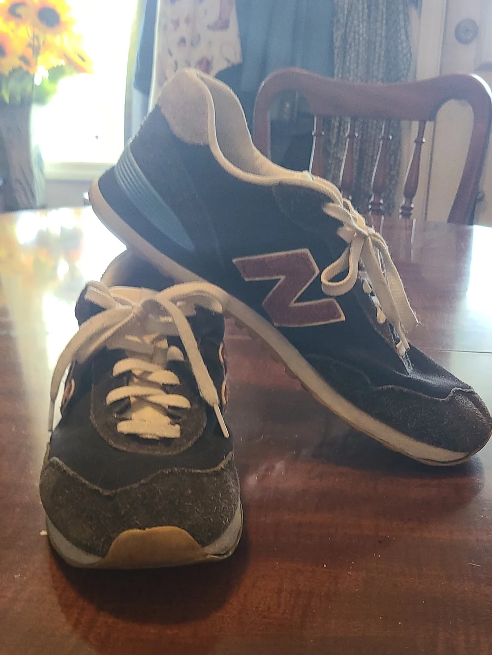 New Balance Men’s Black and Gray Athletic Sneakers